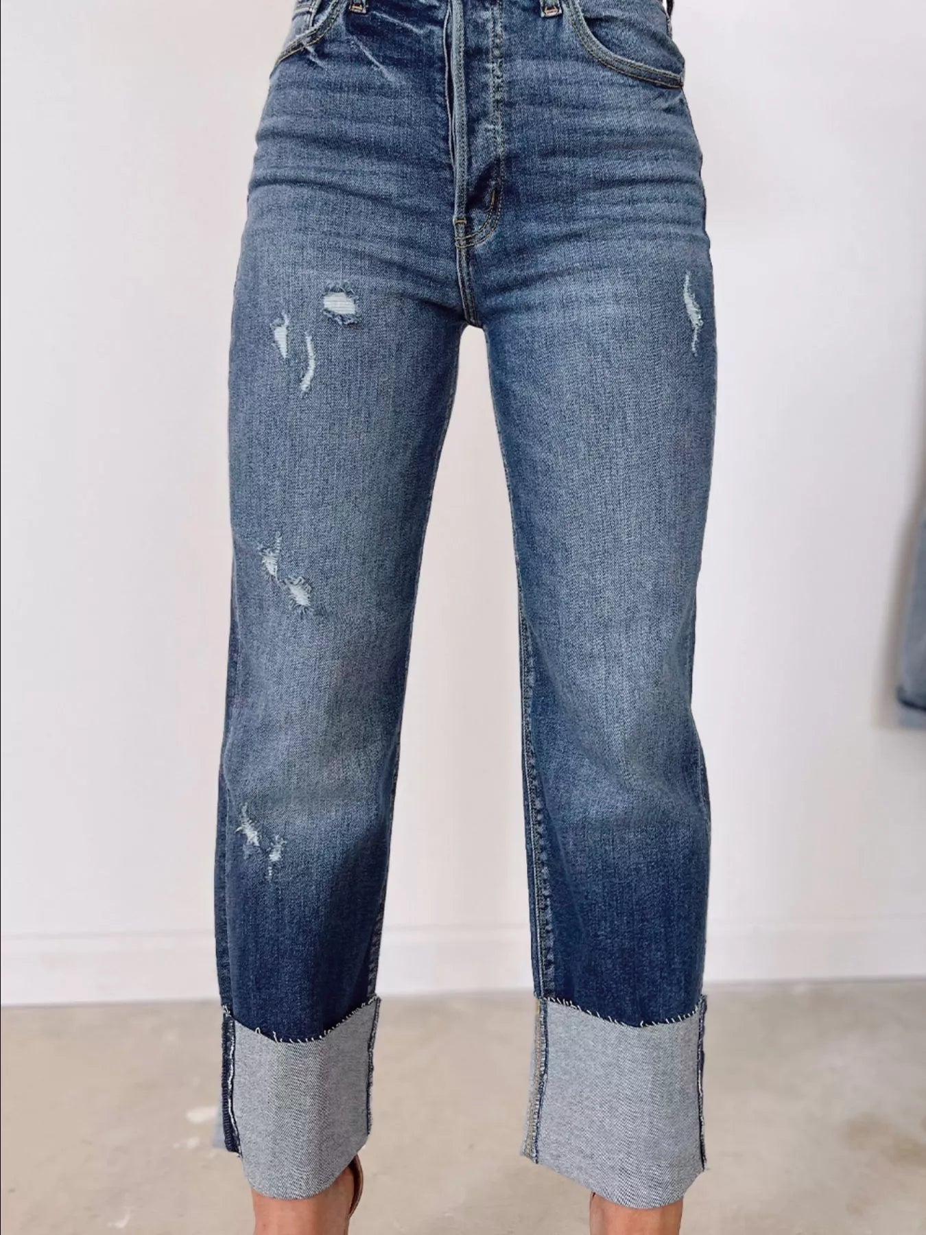 Vintage Stretch Distressed Denim Jeans - Comfort & Style - cas7m