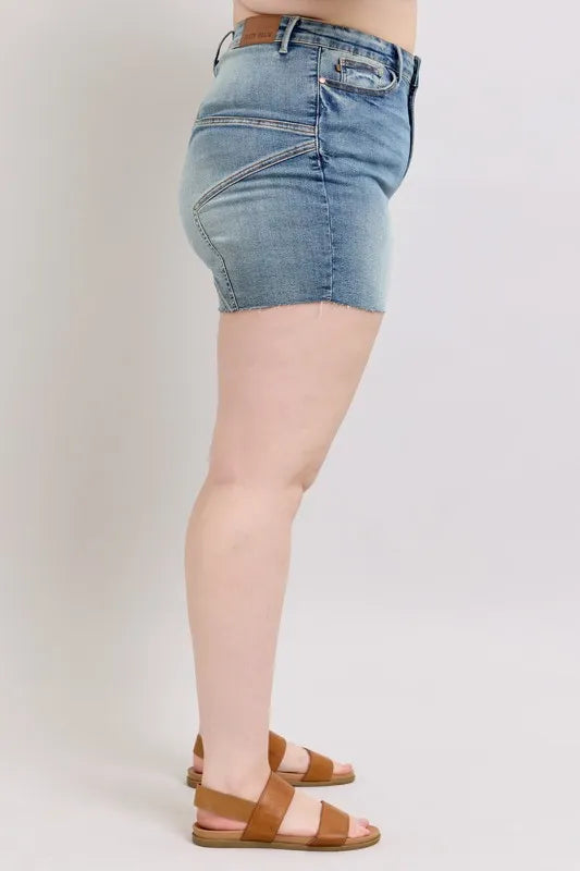 Judy Blue Full Size High Waist Star Seam Detail Denim Shorts Plus Size - cas7m