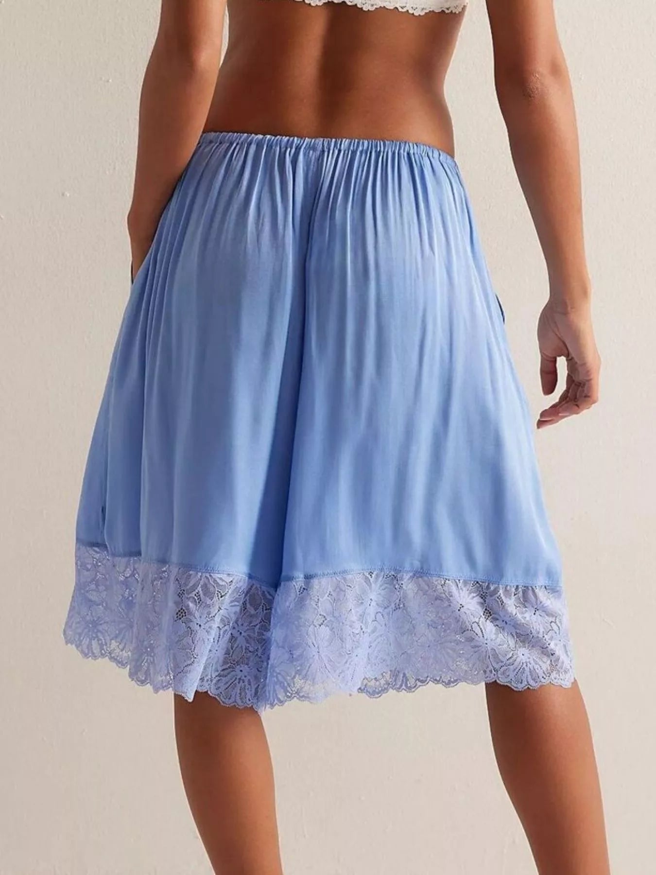 Lace Detail Shorts - cas7m