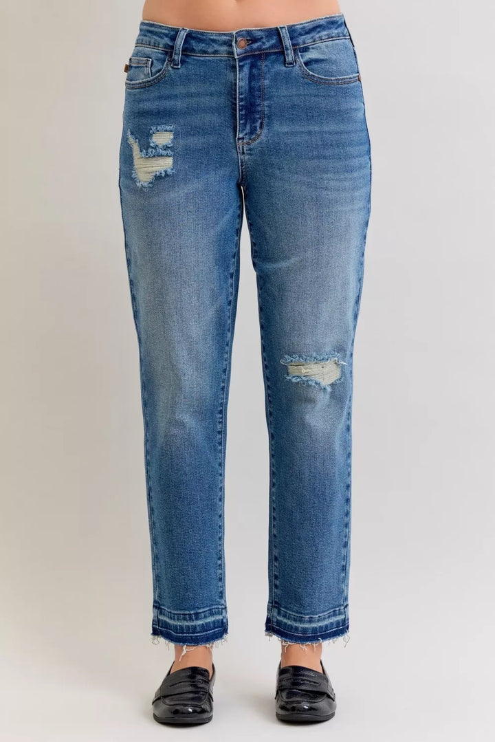 Judy Blue Full Size Mid Rise Bf Patch & Repair Destroy Release Hem Jeans Plus Size - cas7m