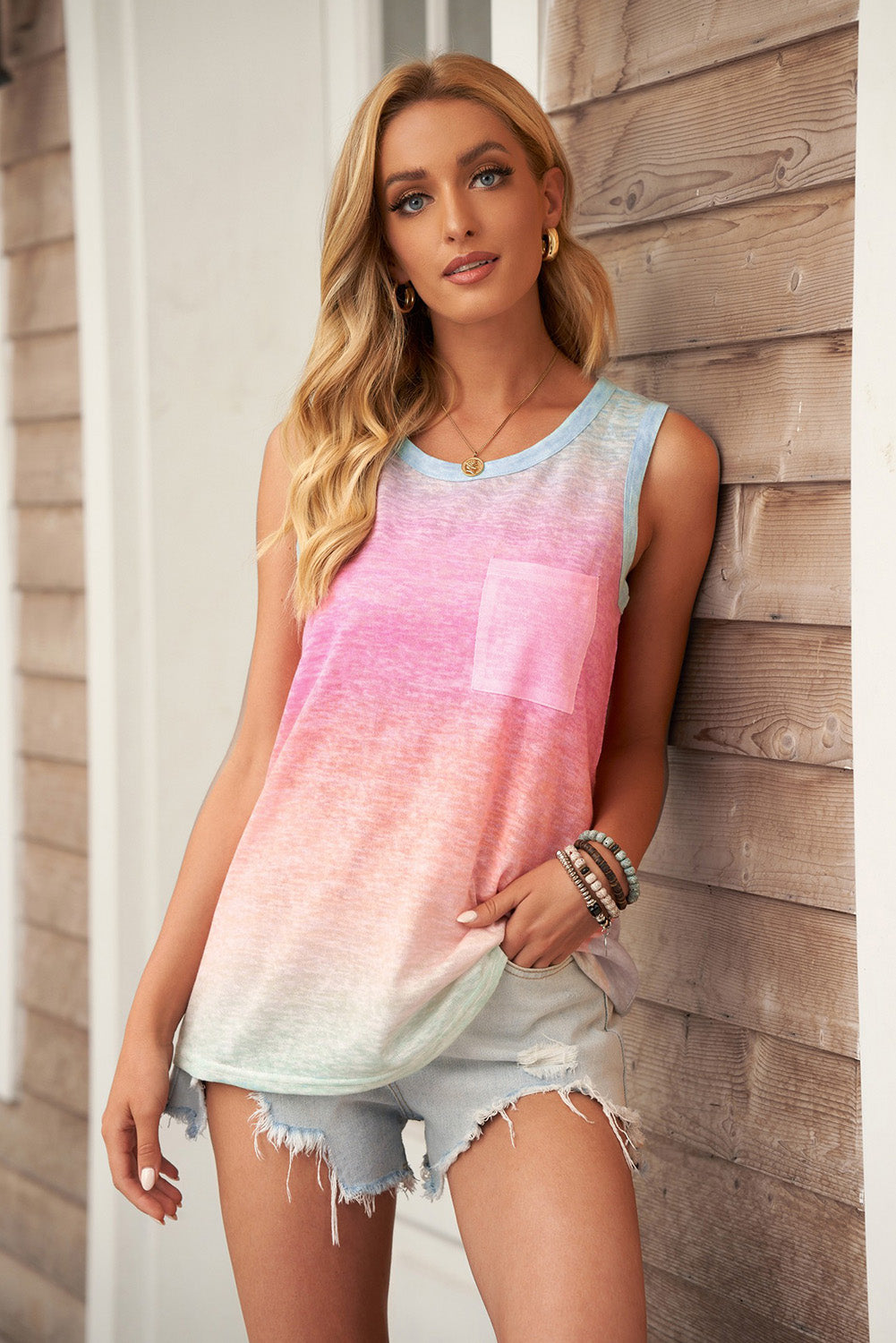 Gradient Pocket Tank - cas7m
