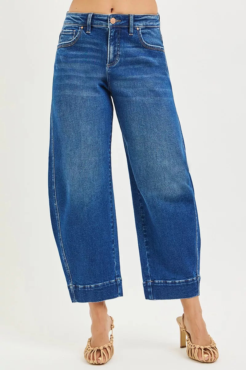 Versatile Mid-Rise Crop Barrel Jeans: Casual & Chic Fit - cas7m