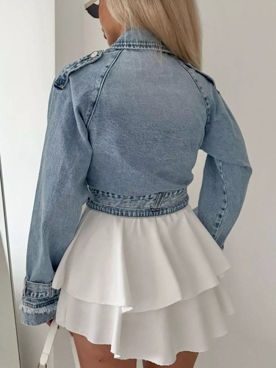 Long Sleeve Crop Denim Jacket - cas7m