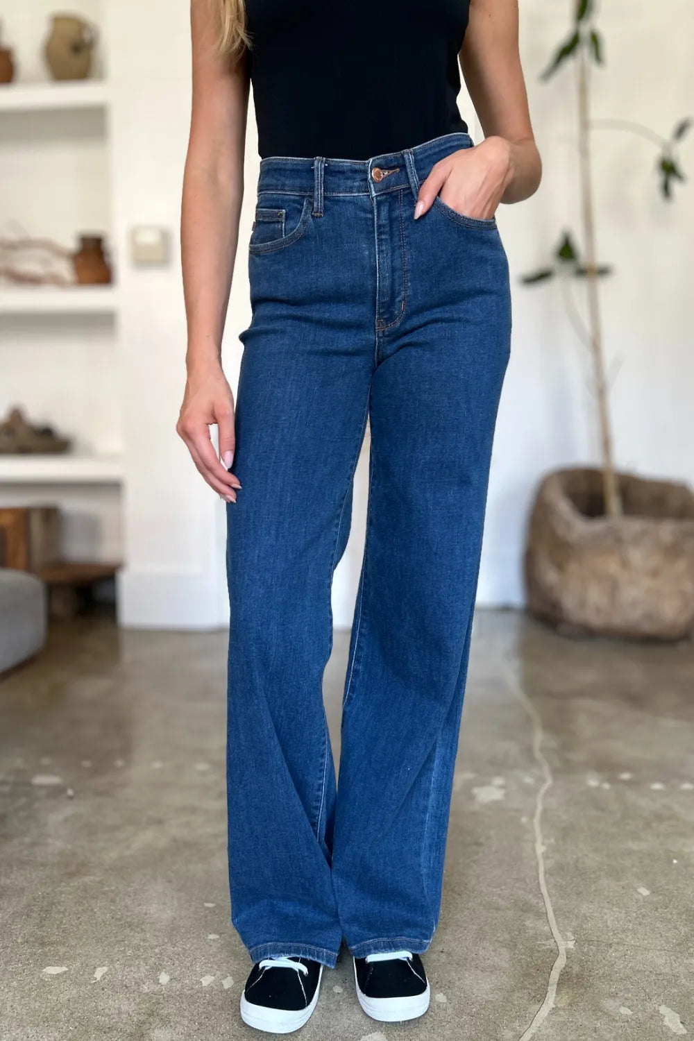 Judy Blue Full Size High Rise Straight Jeans - cas7m