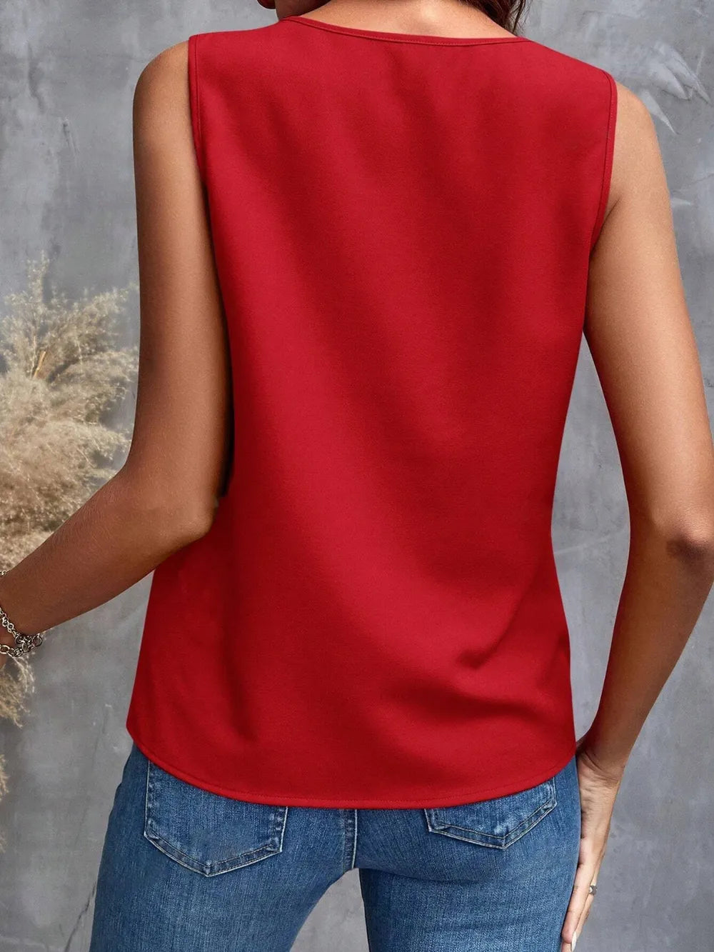 Ruffled V-Neck Tank - cas7m