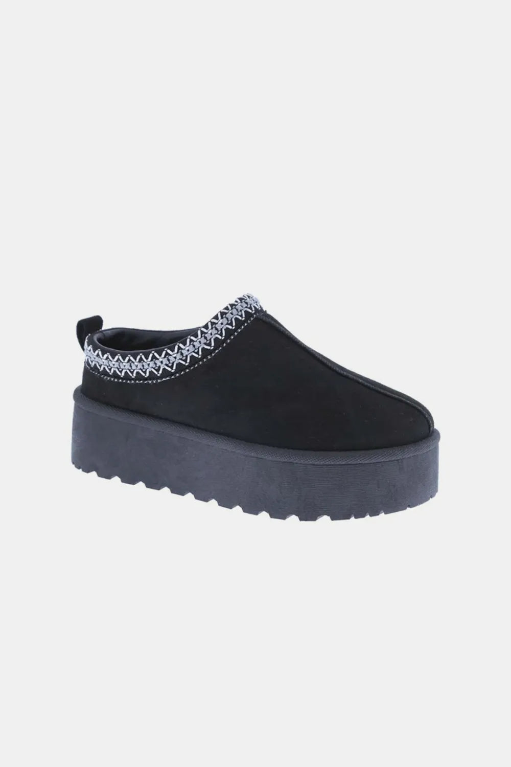 Weeboo Platform Embroidered Trim Slip-On Boots - cas7m