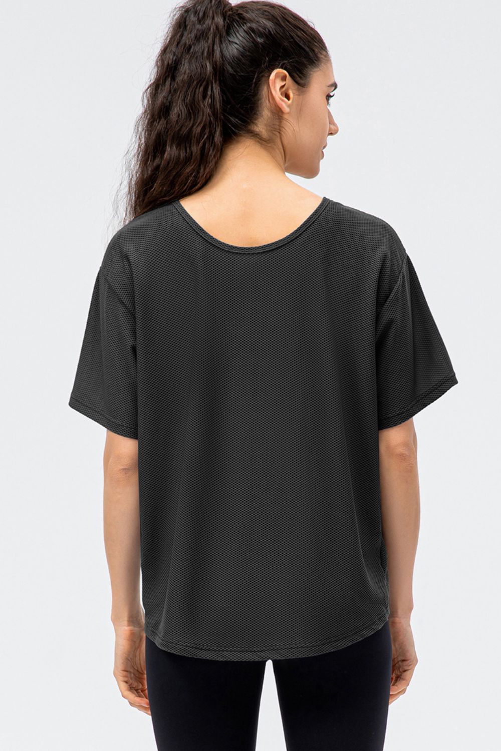 Round Neck Short Sleeve Active Tee - cas7m