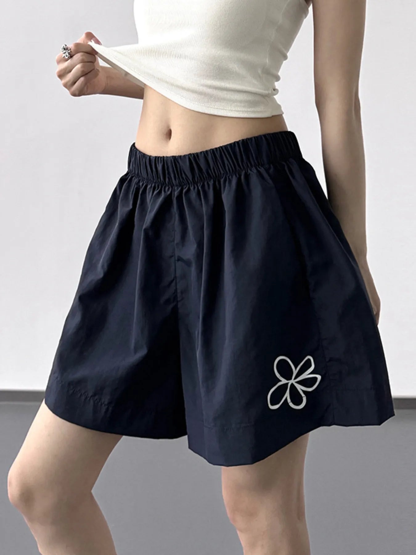 Elastic Waist Shorts - cas7m