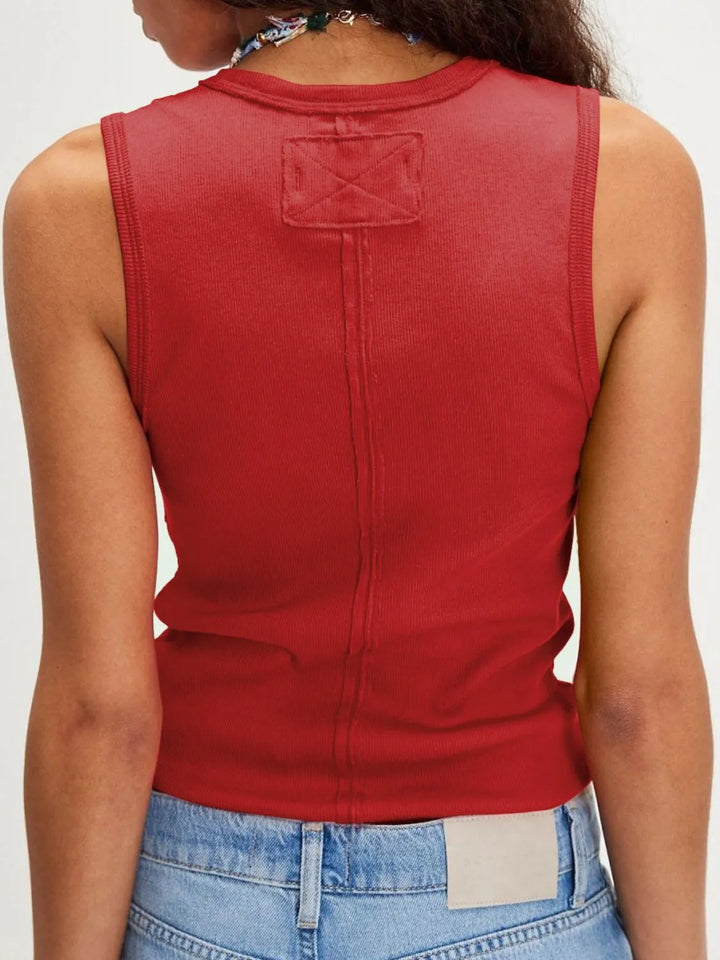 Solid V-Neck Tank - cas7m