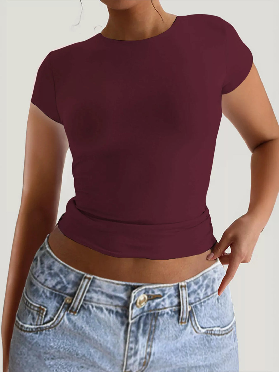 Slim-Fit Backless T-Shirt - cas7m