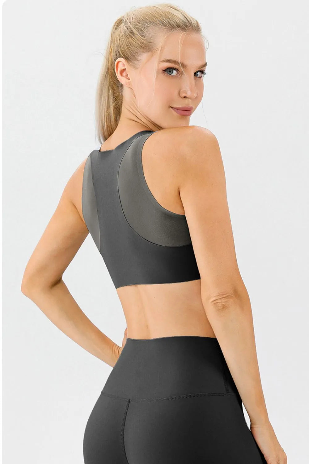 Round Neck Wide Strap Active Bra - cas7m