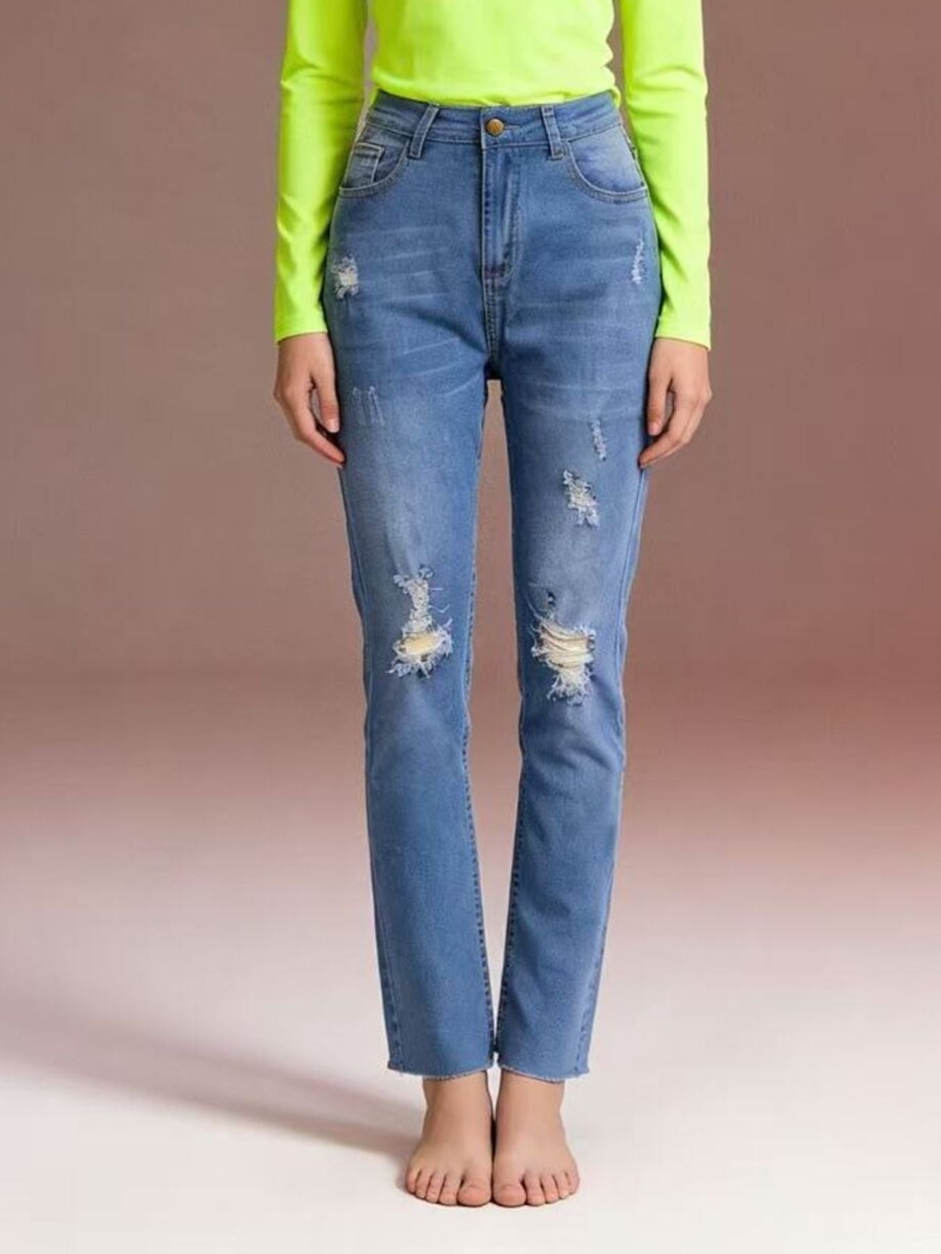 High-Waisted Distressed Jeans - cas7m