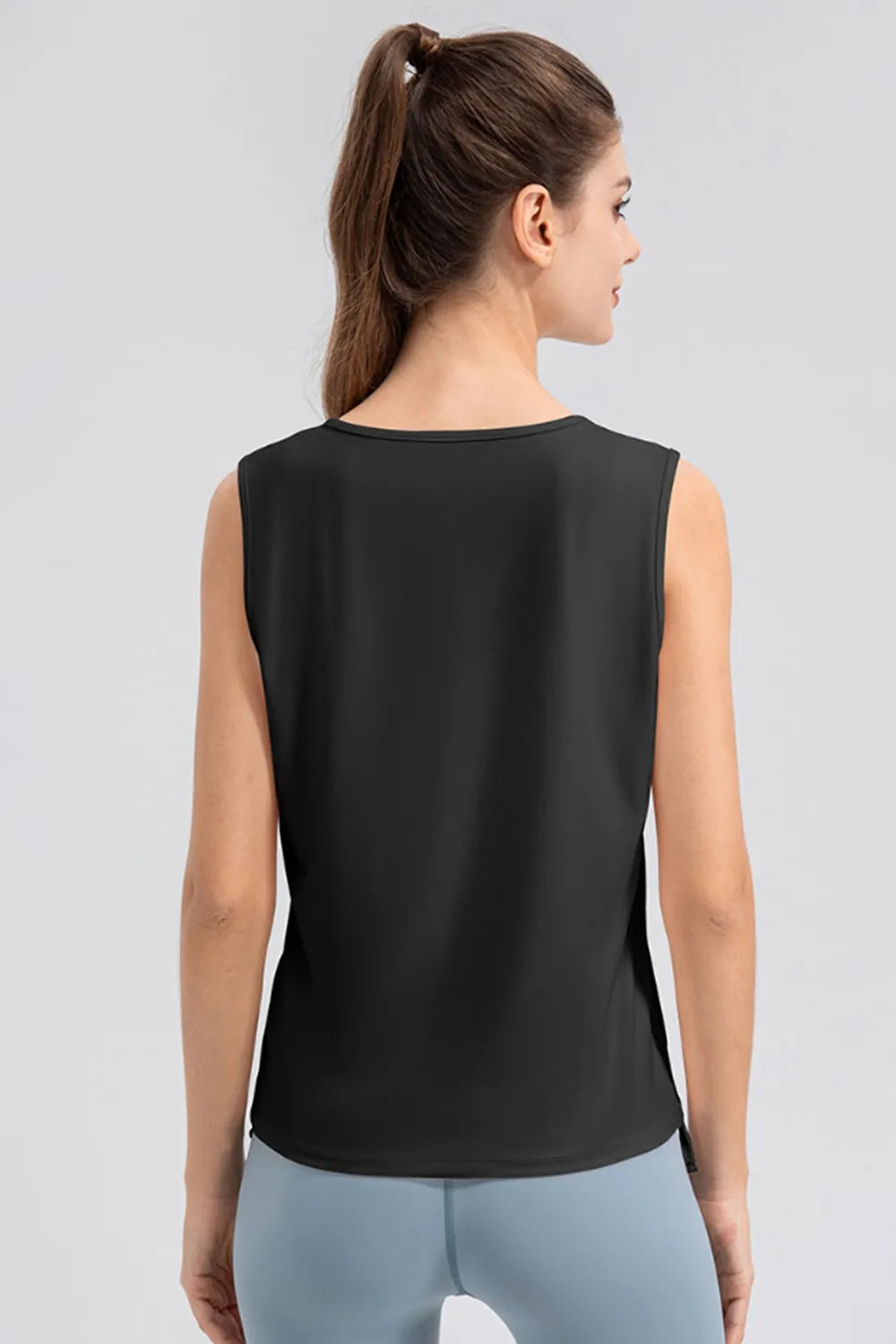 Notched Wide Strap Active Tank - cas7m