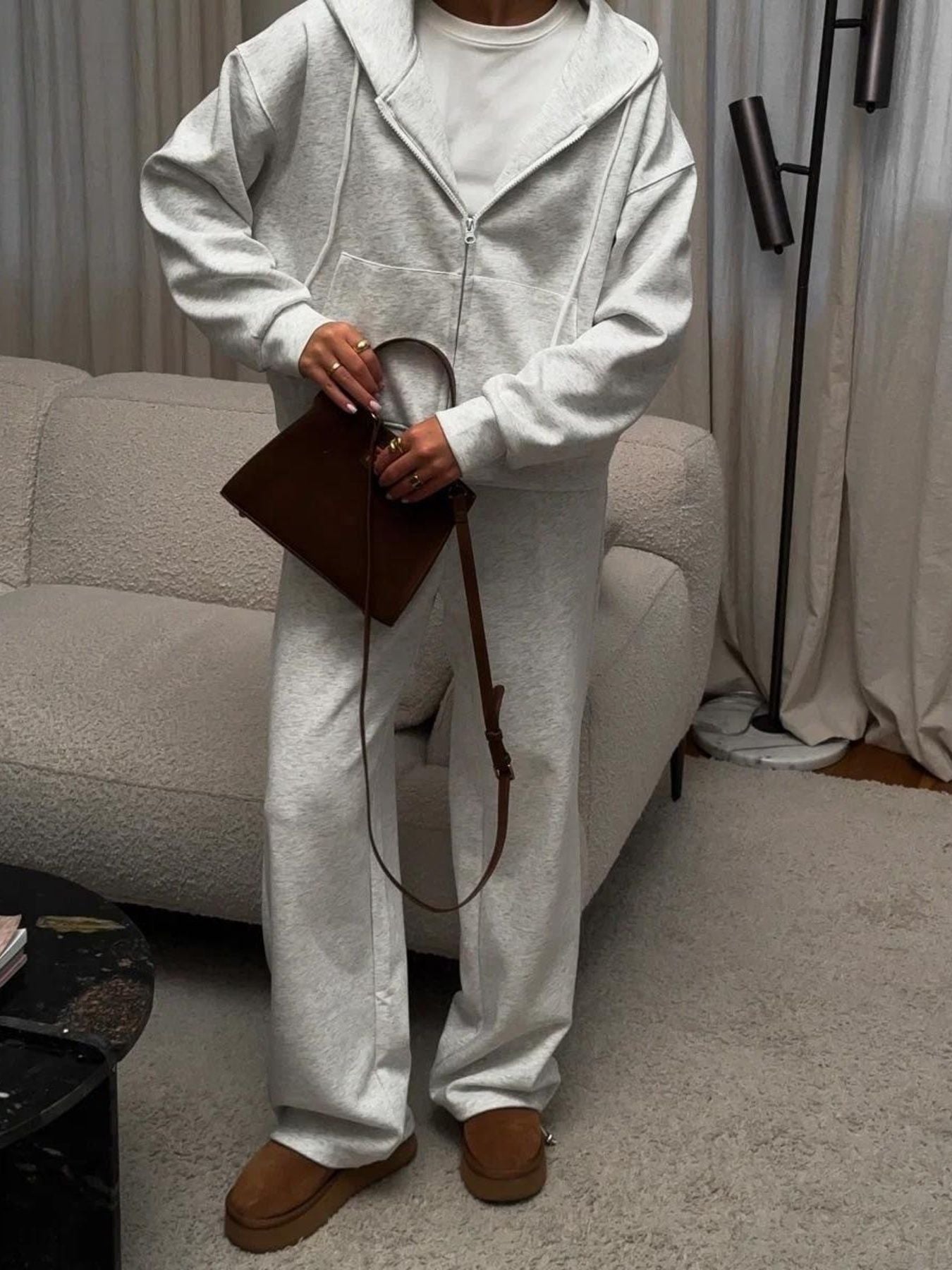 Zip-Up Hoodie and Sweatpants Set - cas7m