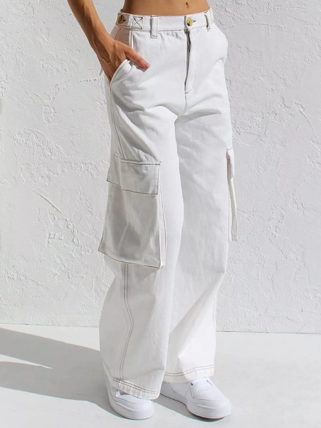 High-Waisted Wide Leg Cargo Jeans - cas7m