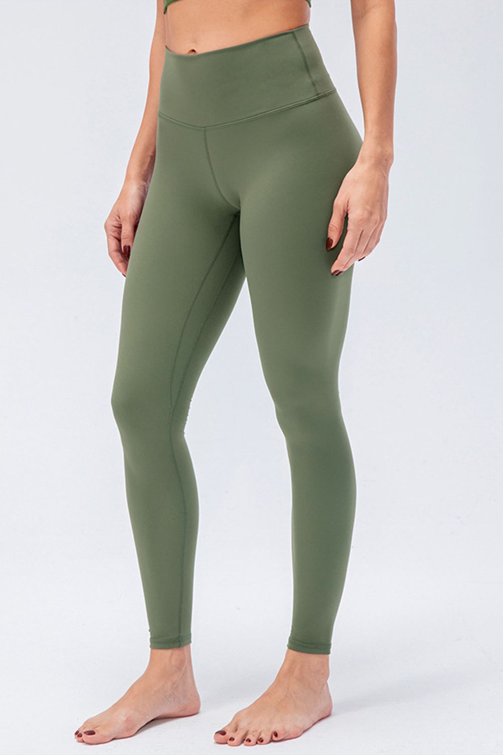 Sporty Breathable Slim Fit Leggings - High Stretch Nylon Blend - cas7m
