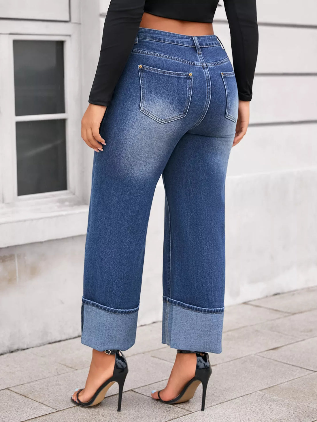 Plus Size High Waist Cuffed Wide Leg Jeans - cas7m