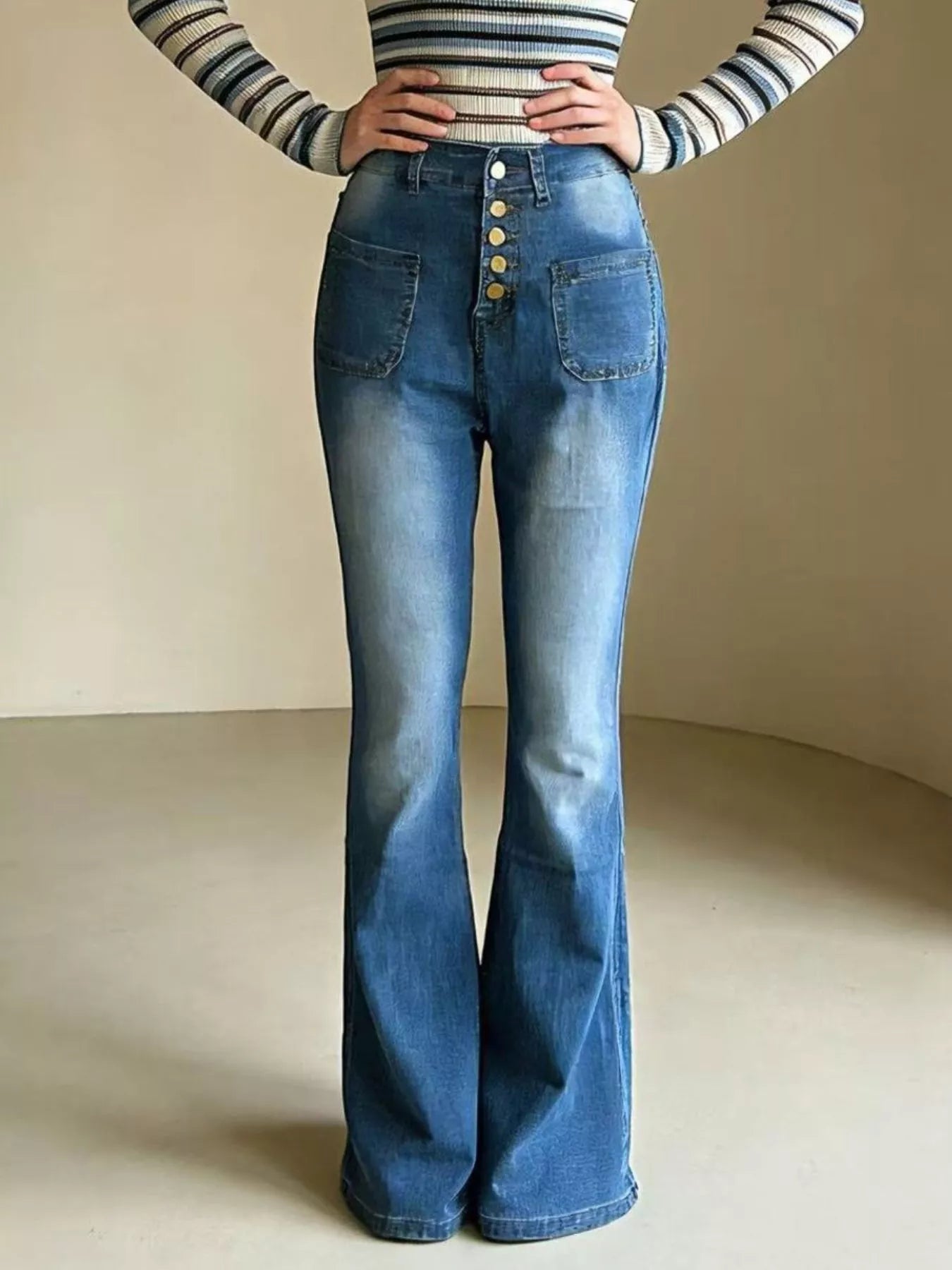 Full Size High-Waisted Button-Fly Flare Jeans Plus Size - cas7m