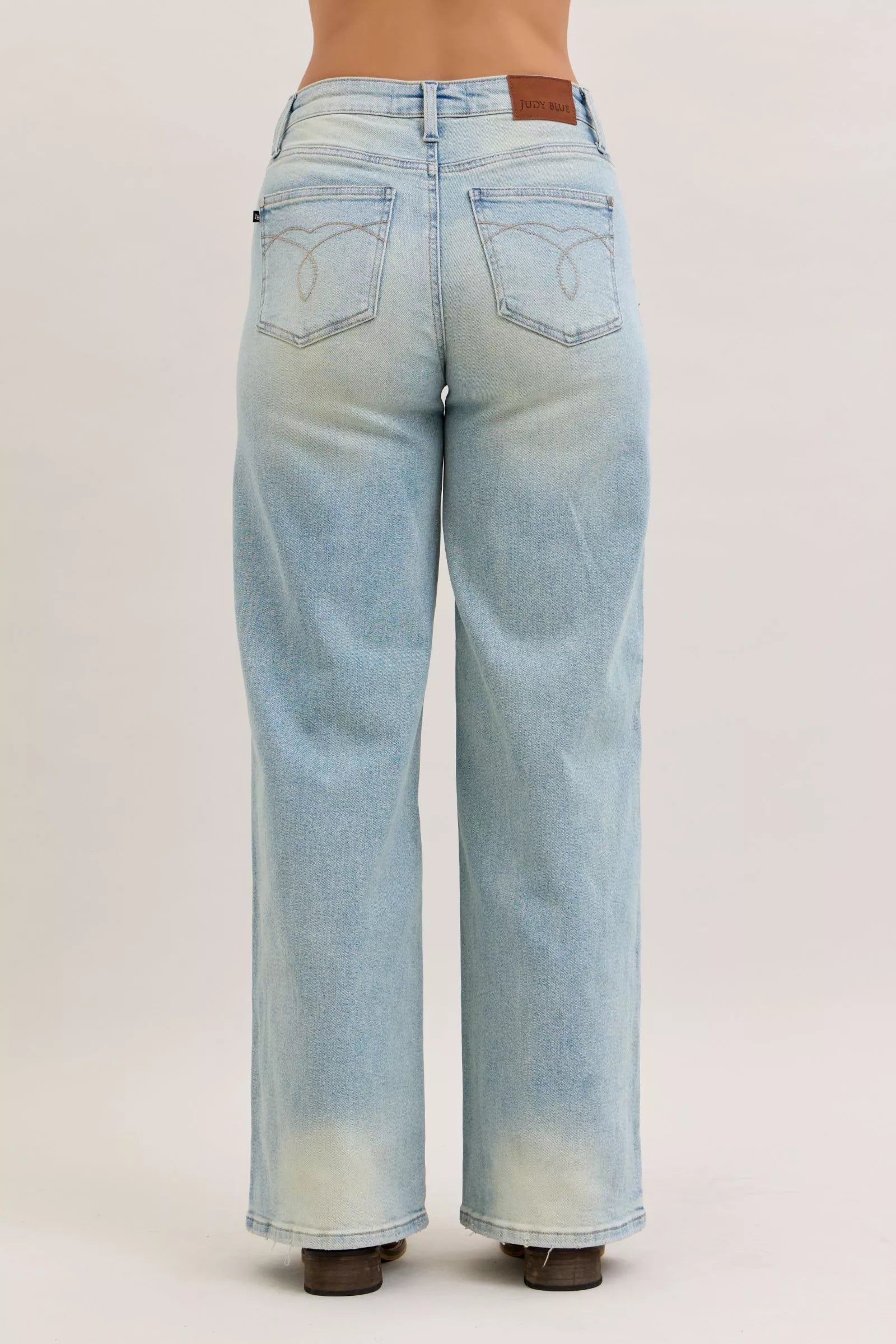 Chic High Waist Straight Leg Jeans - Classic & Versatile - cas7m