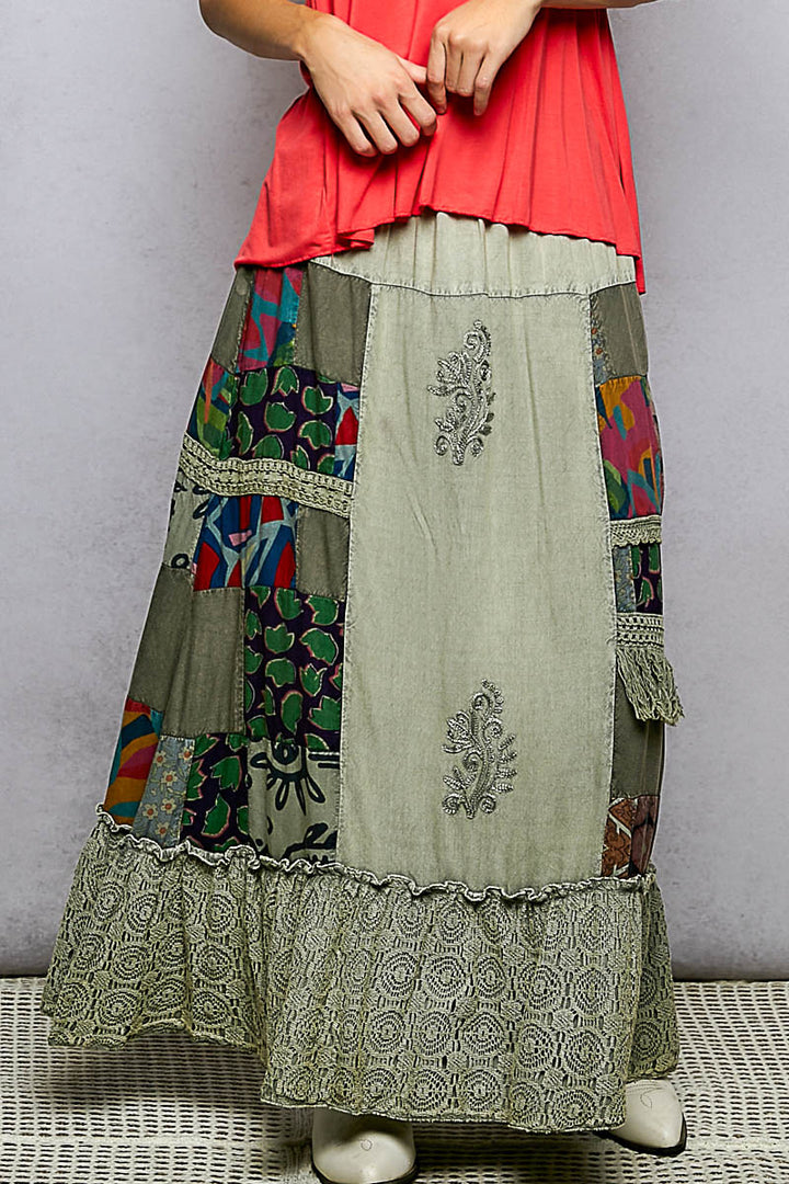 POL Printed Patchwork Embroidered Ruffled Skirt - cas7m
