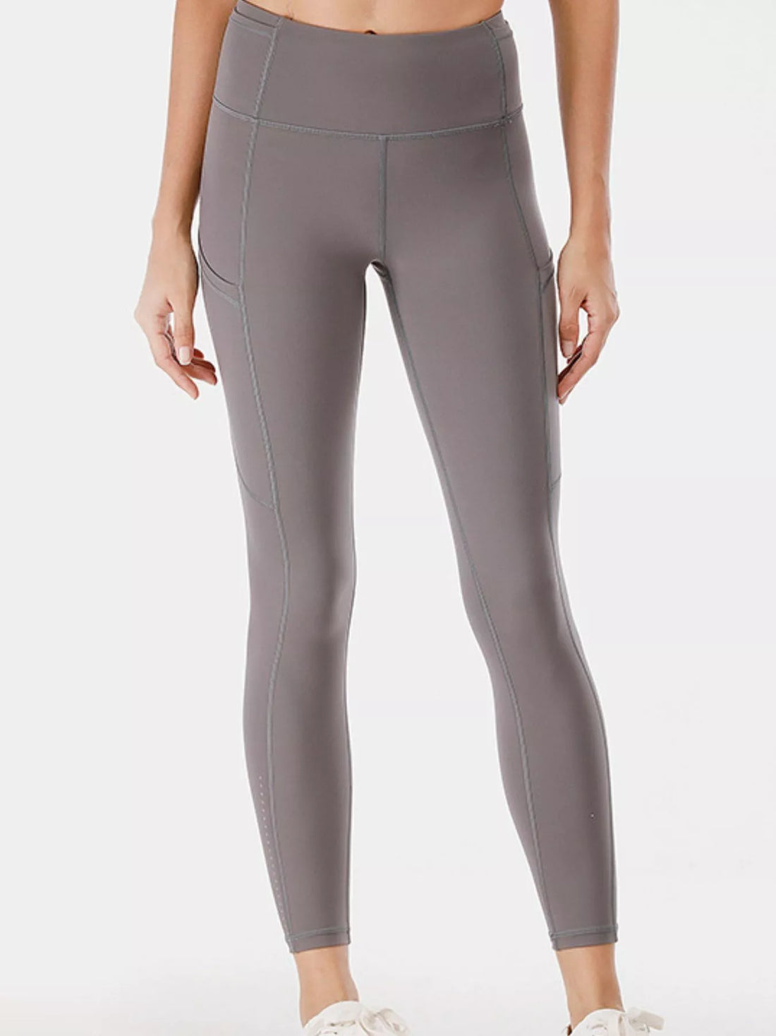 Full Size High-Waisted Active Leggings with Pockets Plus Size - cas7m