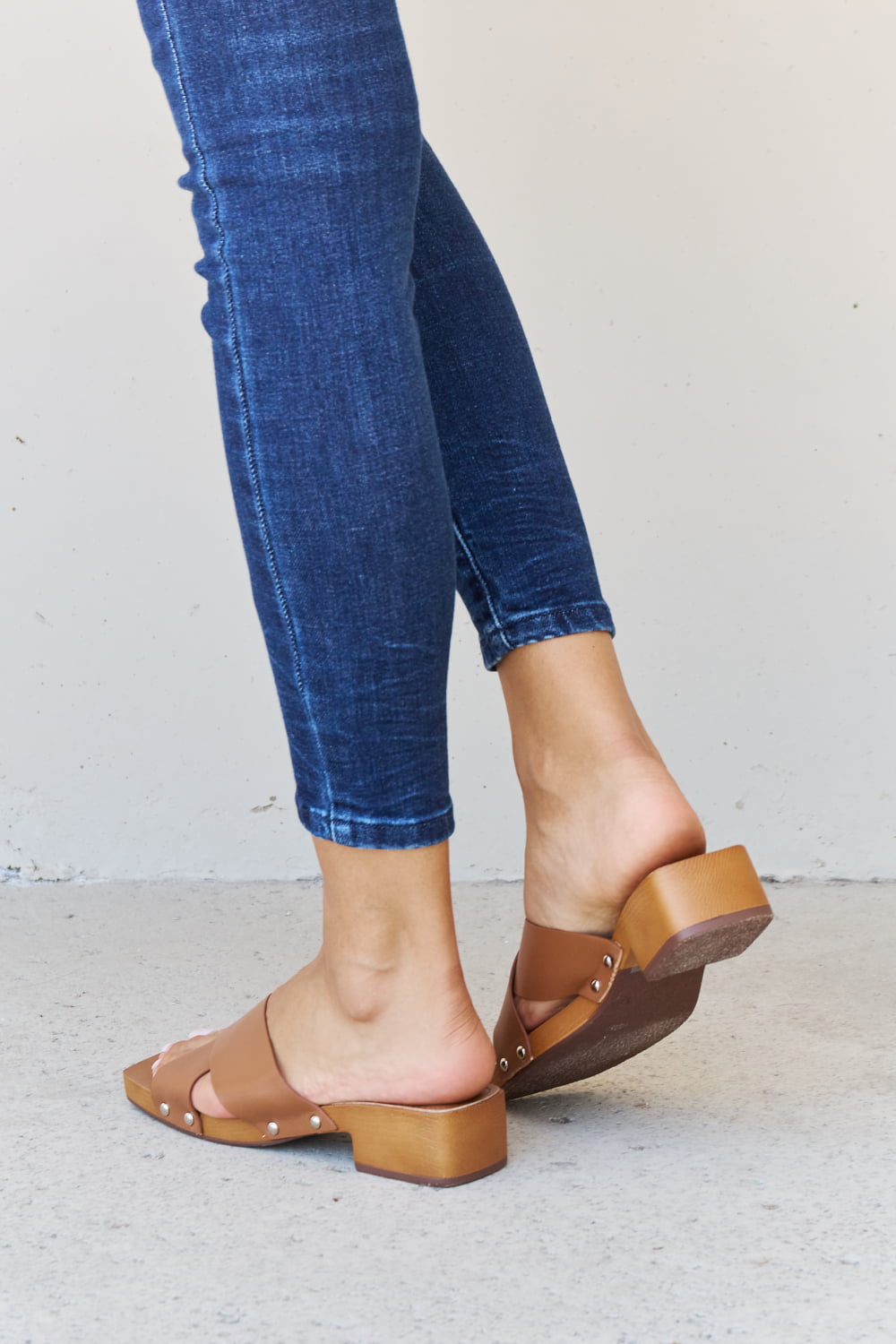 Weeboo Step Into Summer Criss Cross Wooden Clog Mule in Brown - cas7m