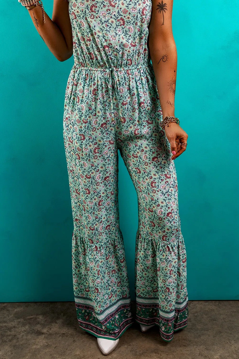 Bohemian Floral Ruffle Bottom Spaghetti Strap Jumpsuit - cas7m