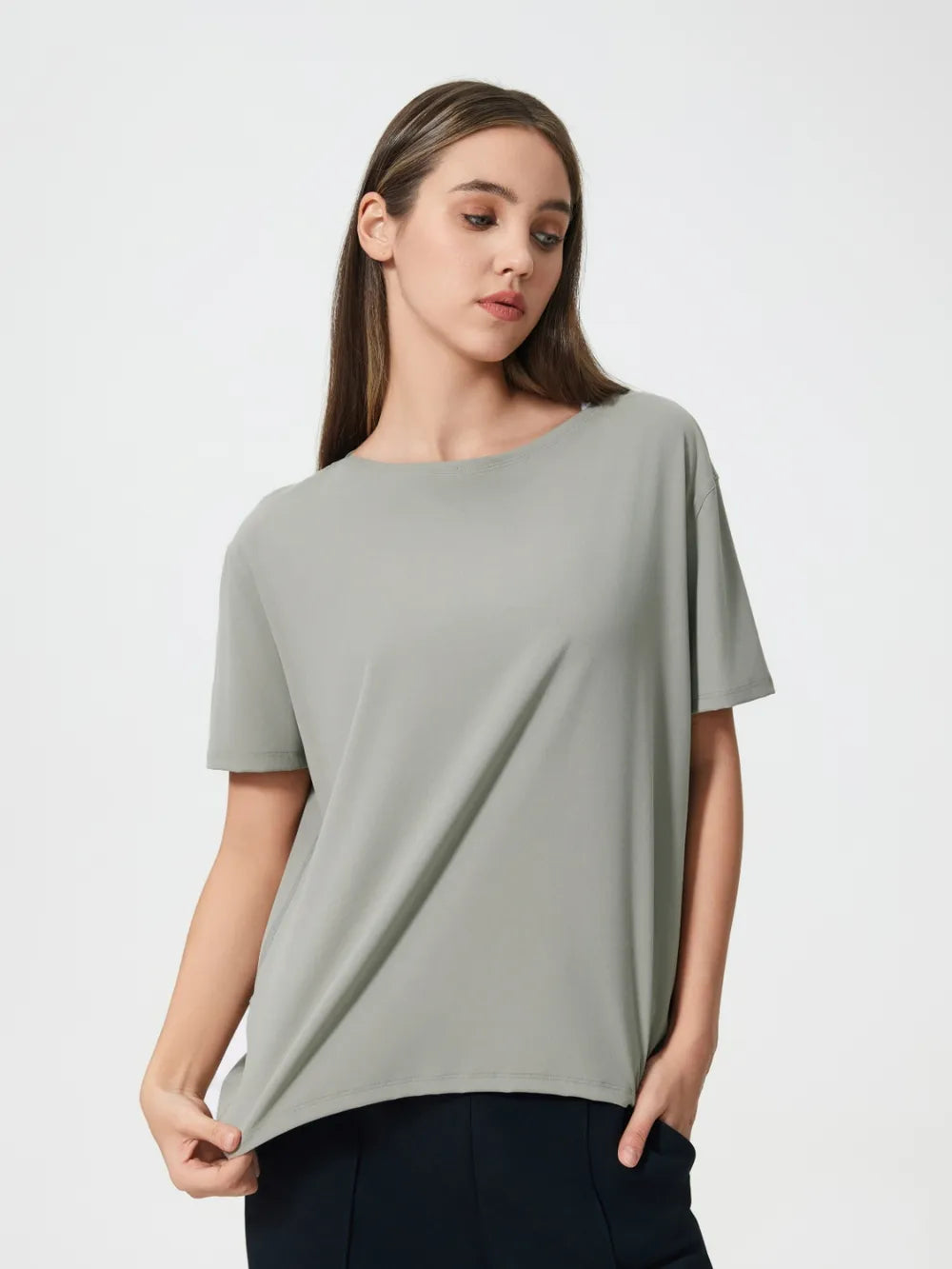 Millennia Round Neck Short Sleeve Active T-Shirt - cas7m
