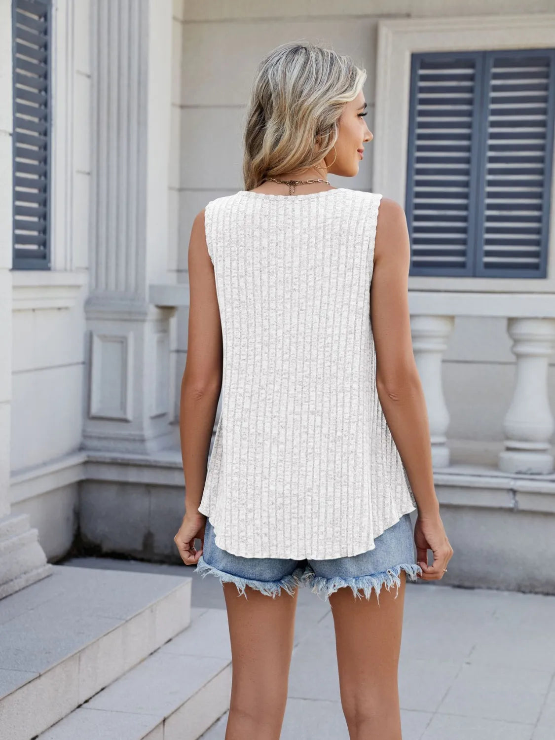 Ribbed Round Neck Tank - cas7m