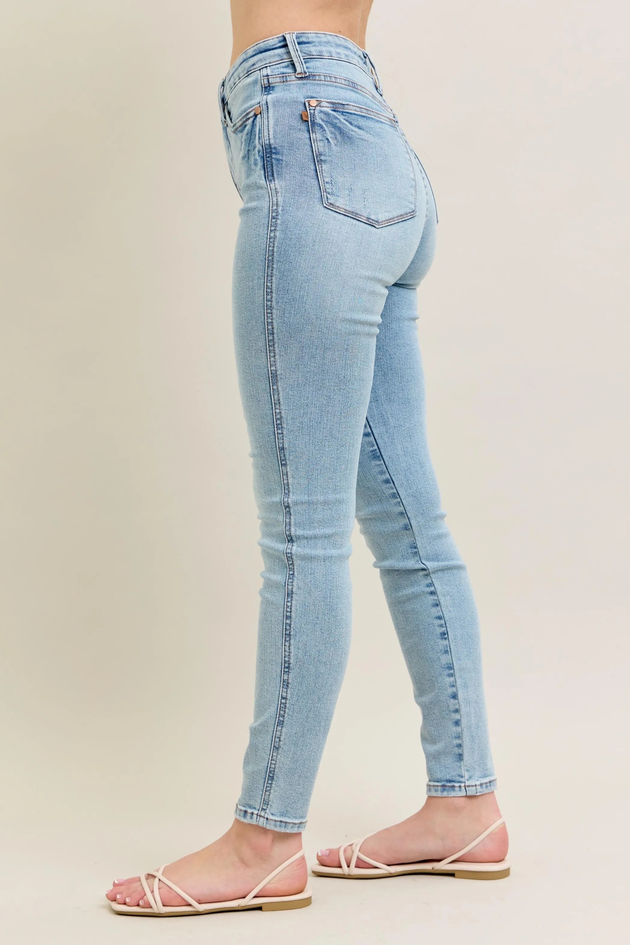 Judy Blue Full Size Mr Tummy Control Vintage Wash Skinny Jeans Plus Size - cas7m