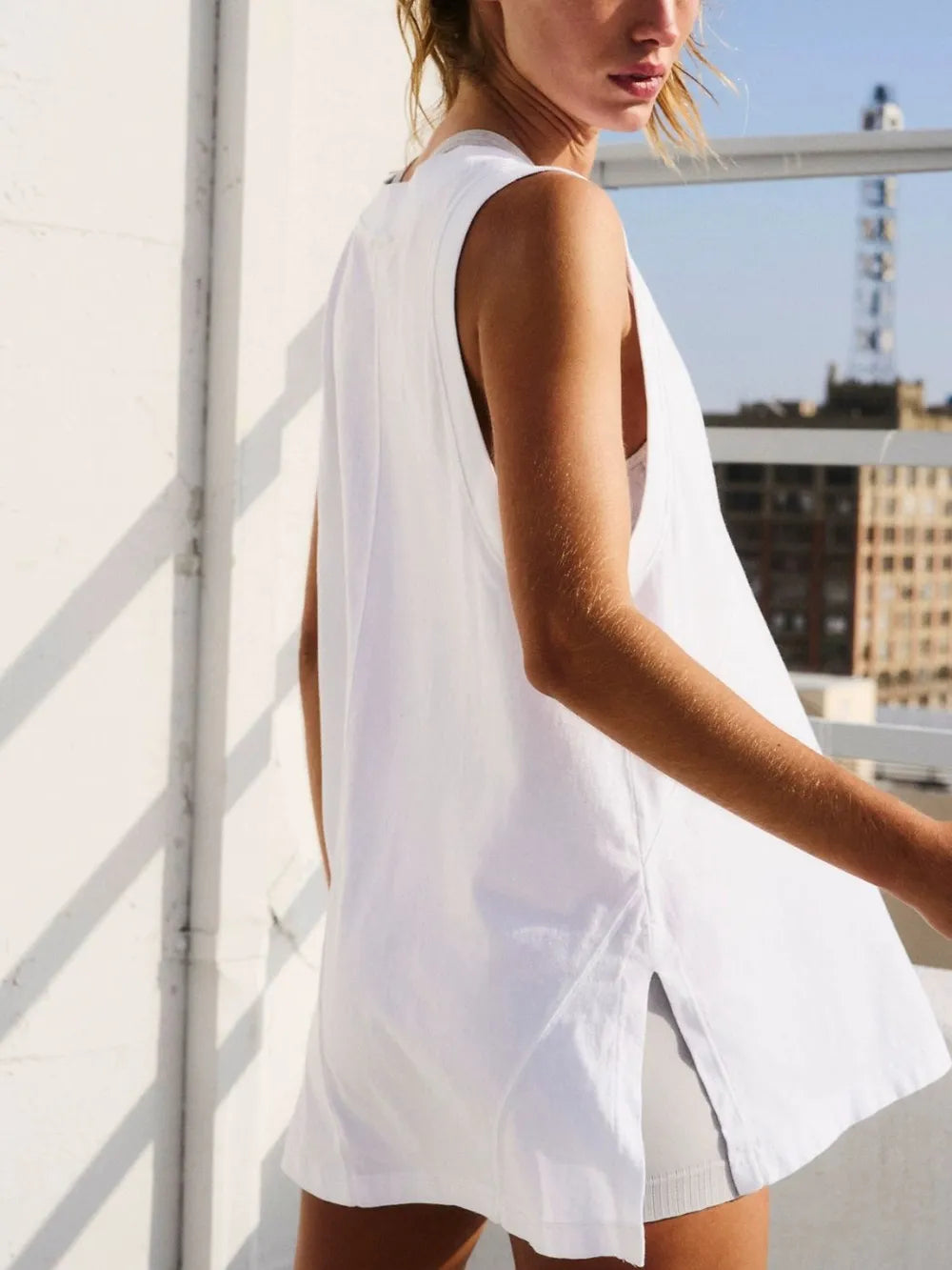 Side Slit V-Neck Tank - cas7m